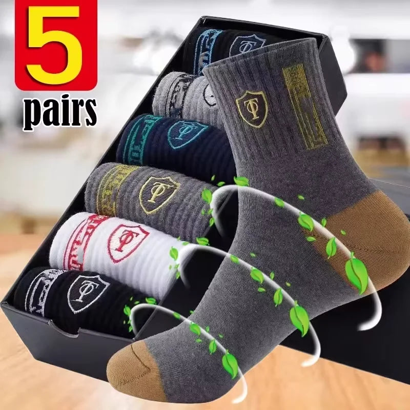 Cotton Sock for Men Sport Breathable Soft Letter Fashion Sneakers High Elastic Middle Tube Stocking Towel Sox Summer Running