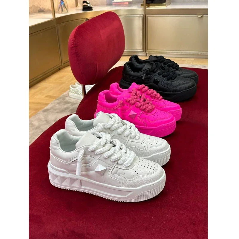 Women's Running Shoes Spring Solid Color Fashion Shoes Platform 2023 Hot Sale Casual Sneakers Breathable Lace-Up Shoes